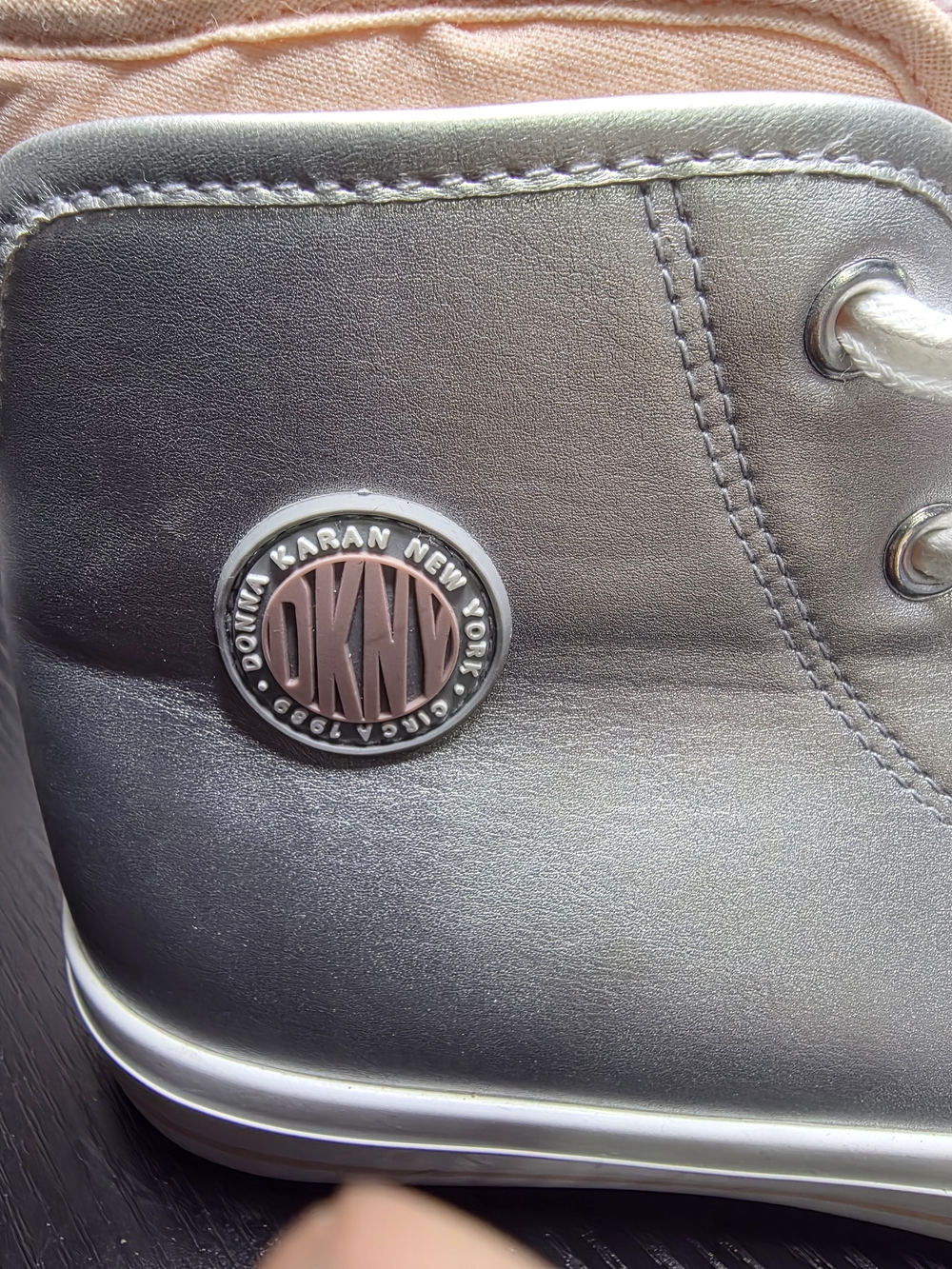 DKNY Girls High-Top Sneakers - Picture 6 of 9